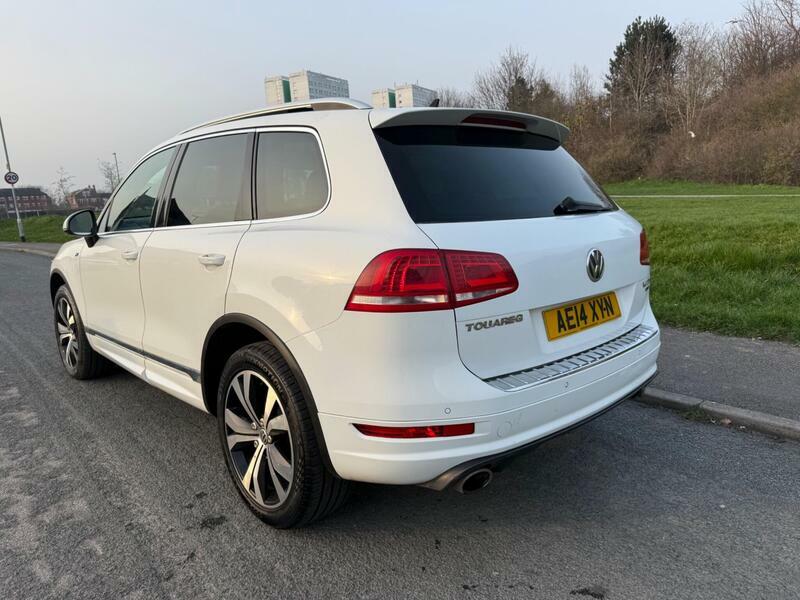 Volkswagen Touareg 3.0 Tdi V6 Bluemotion Tech R-line Tiptronic 4Wd Eu AE14XYN White #3