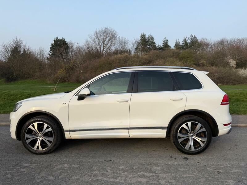 Volkswagen Touareg 3.0 Tdi V6 Bluemotion Tech R-line Tiptronic 4Wd Eu AE14XYN White #4