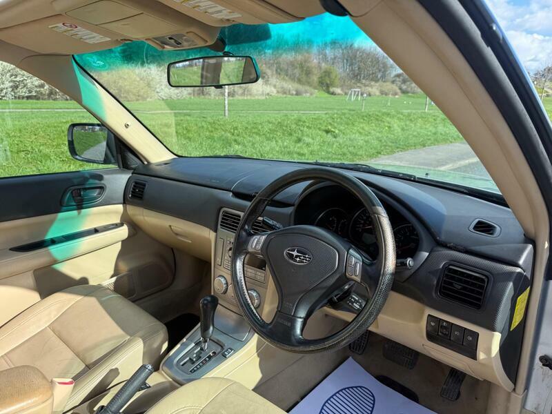 Subaru Forester 2.5 Xt Black #7