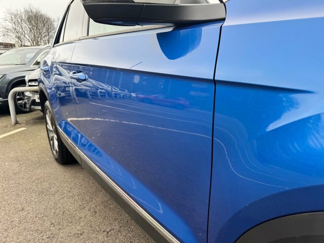 Volkswagen T-Roc Suv SB19TZF Blue #2