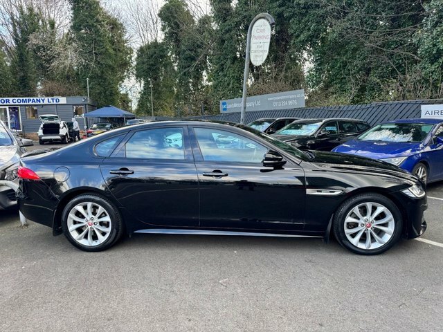 Jaguar XF Saloon WM68BWW Black #4