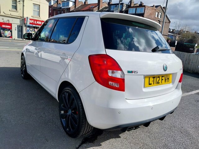 Skoda Fabia Hatchback White #4