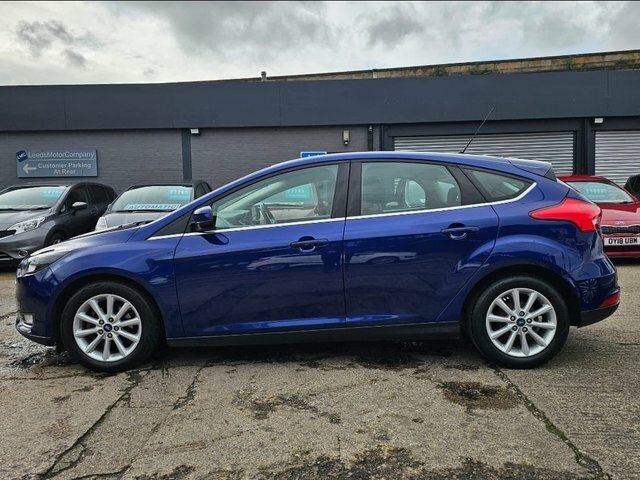 Ford Focus Hatchback SD16LBX Blue #6