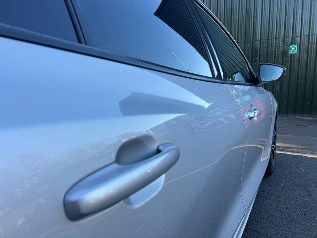 Ford Focus Hatchback DS69XGR Silver #4