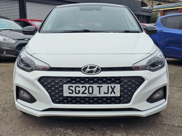 Hyundai I20 Hatchback SG20TJX White #3