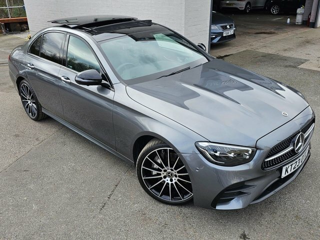 Mercedes-Benz E Class Saloon KT23OTC Black #2