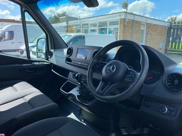 Mercedes-Benz Sprinter 2.1 314 Cdi L2 KP19MSK White #6