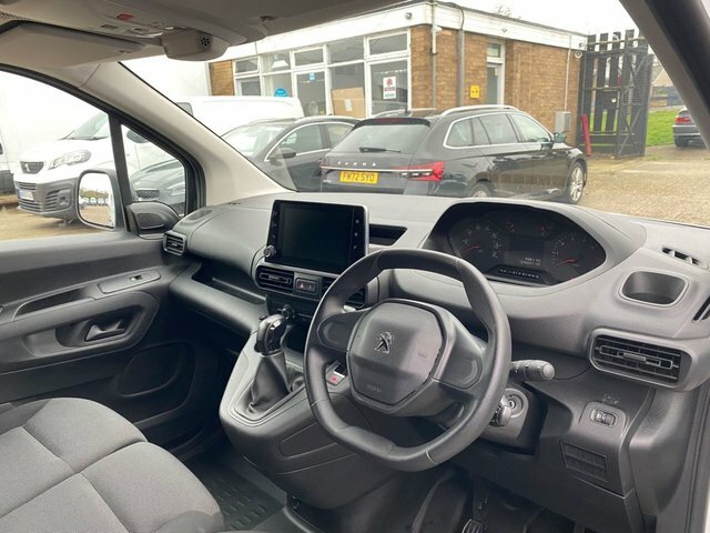 Peugeot Partner 1.5 Blue Hdi Professional White