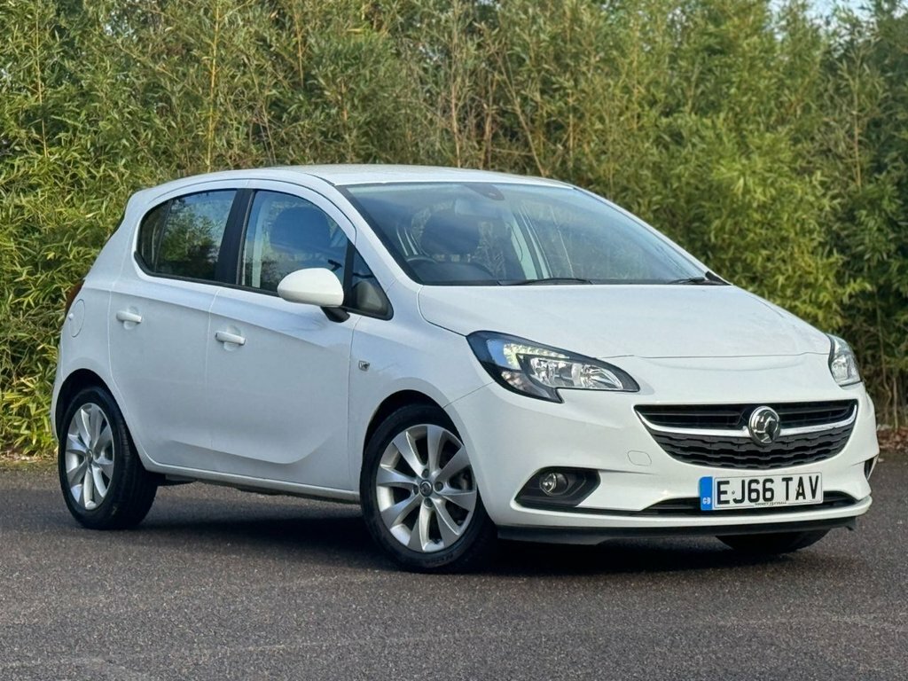 Vauxhall Corsa 1.4L Energy White