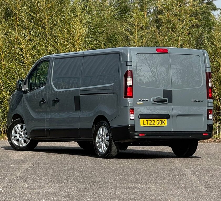 Renault Trafic 2L Sport LT22GOK Grey #2