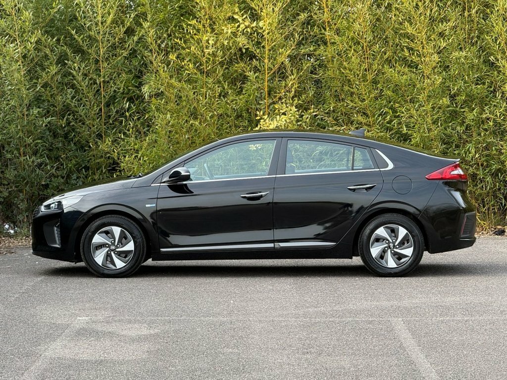 Hyundai Ioniq 1.6L Premium Se Black #4