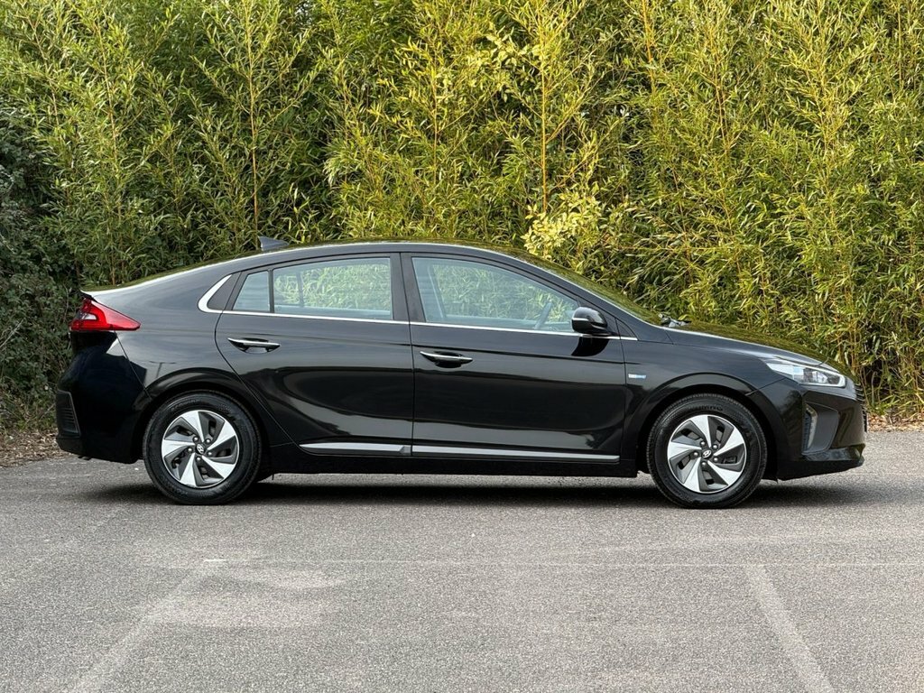 Hyundai Ioniq 1.6L Premium Se Black #3