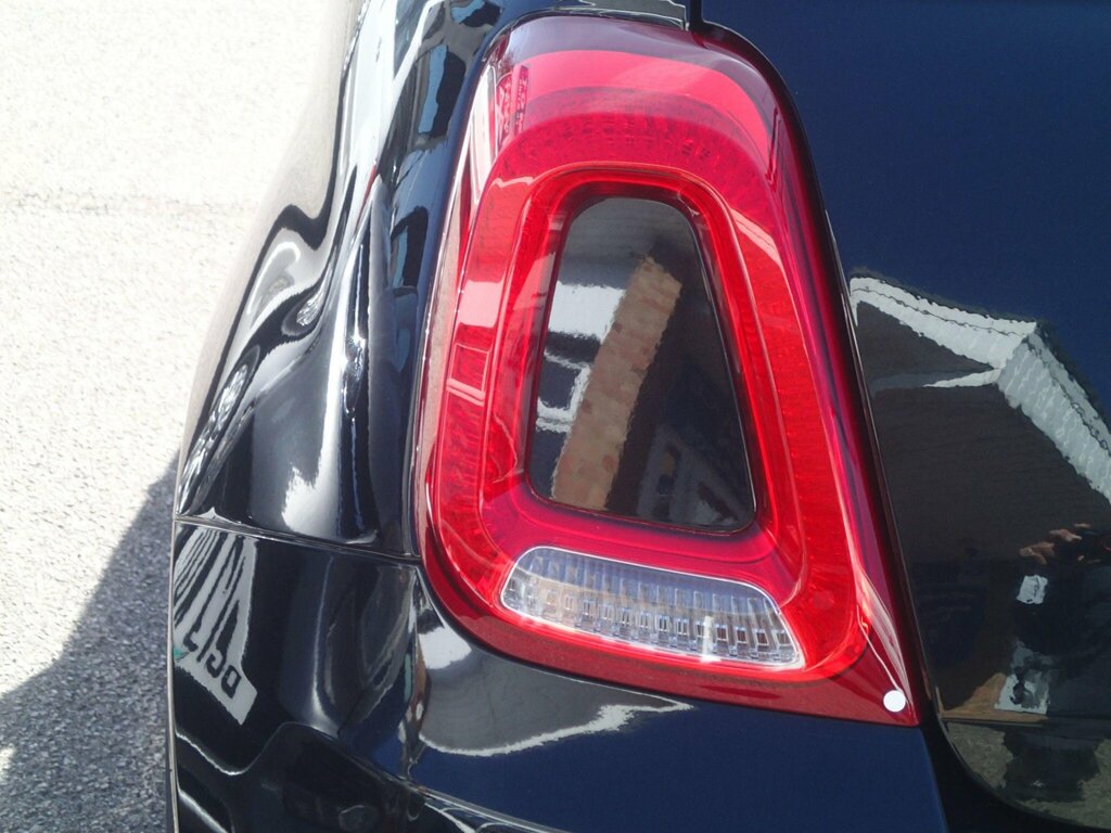 Fiat 500x Dolcevita 1.0 Mhev Dolcevita Euro 6 Ss WO72FNF Black #4