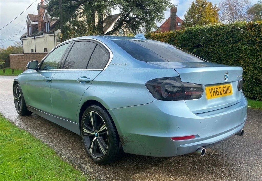BMW 3 Series 3.0 L 3 Series Activehybrid 3 Se Step 3.0 YH62GHG Blue #3