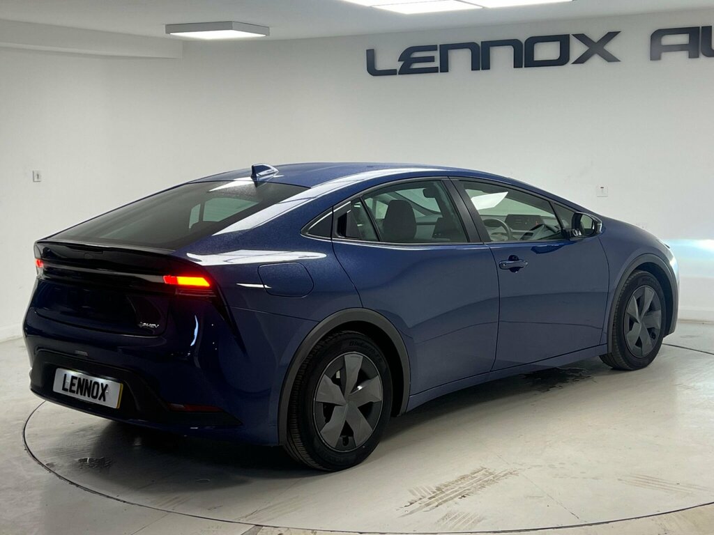 Toyota Prius 2.0 13.6Kwh Design Cvt Euro 6 Ss YK25RTX Blue #5