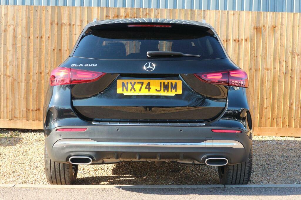 Mercedes-Benz GLA Class Suv 1.3 Gla200h Mhev Amg Line Executive 7G-dct E NX74JWM Black #4