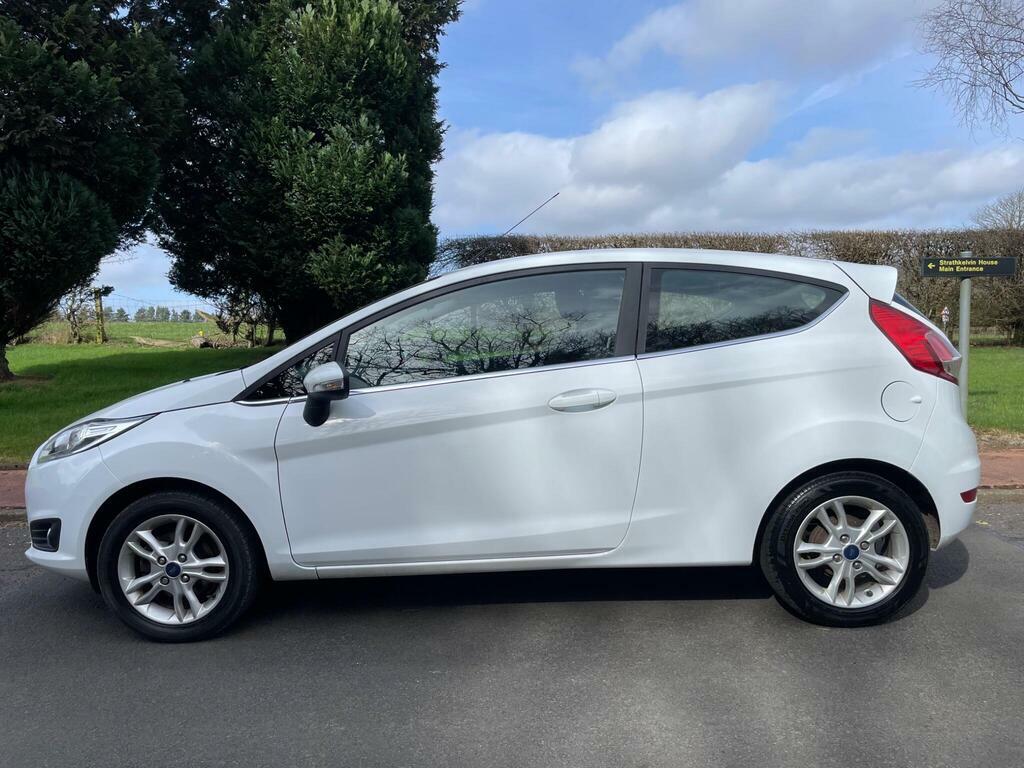 Ford Fiesta 1.25 Zetec Euro 6 SG66NVE White #3