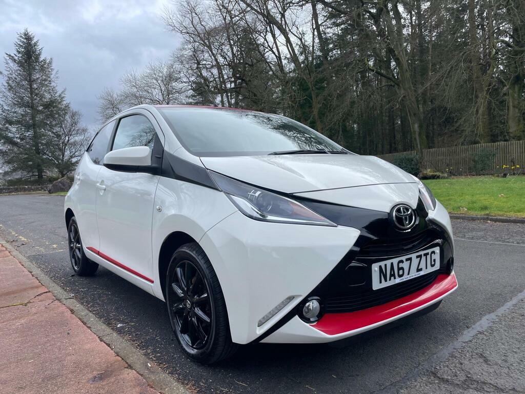 Toyota Aygo 1.0 Vvt-i X-press Euro 6 White