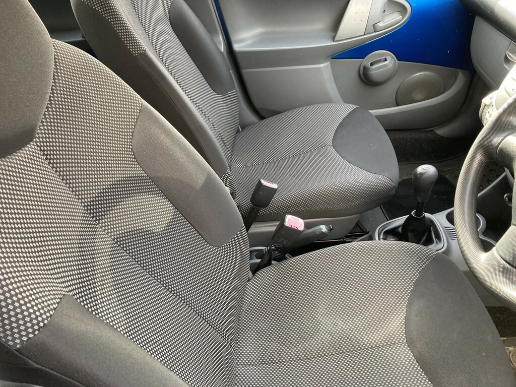Toyota Aygo 1.0 Vvt-i Blue Blue #4