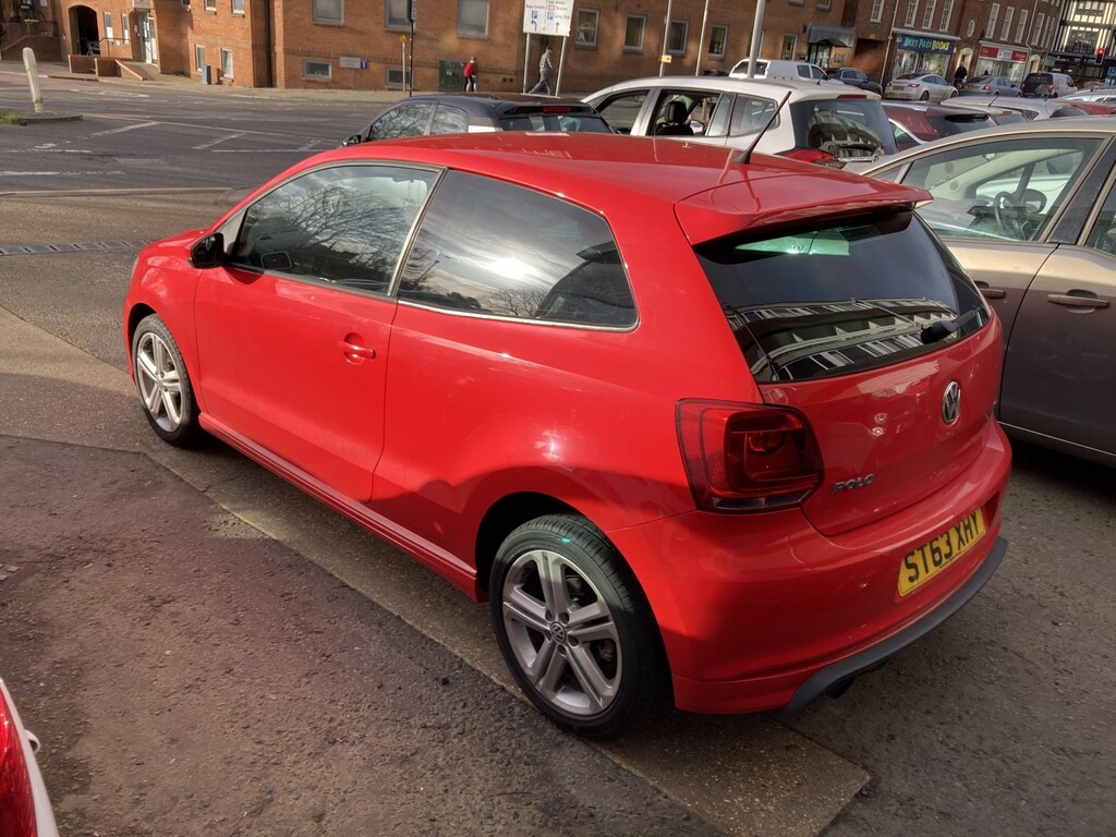 Volkswagen Polo 1.2 Tsi R-line ST63XHY Red #4
