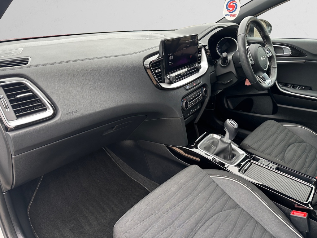 Kia Xceed 1.5T Gdi Isg 138 Gt-line HW25FZA White #5