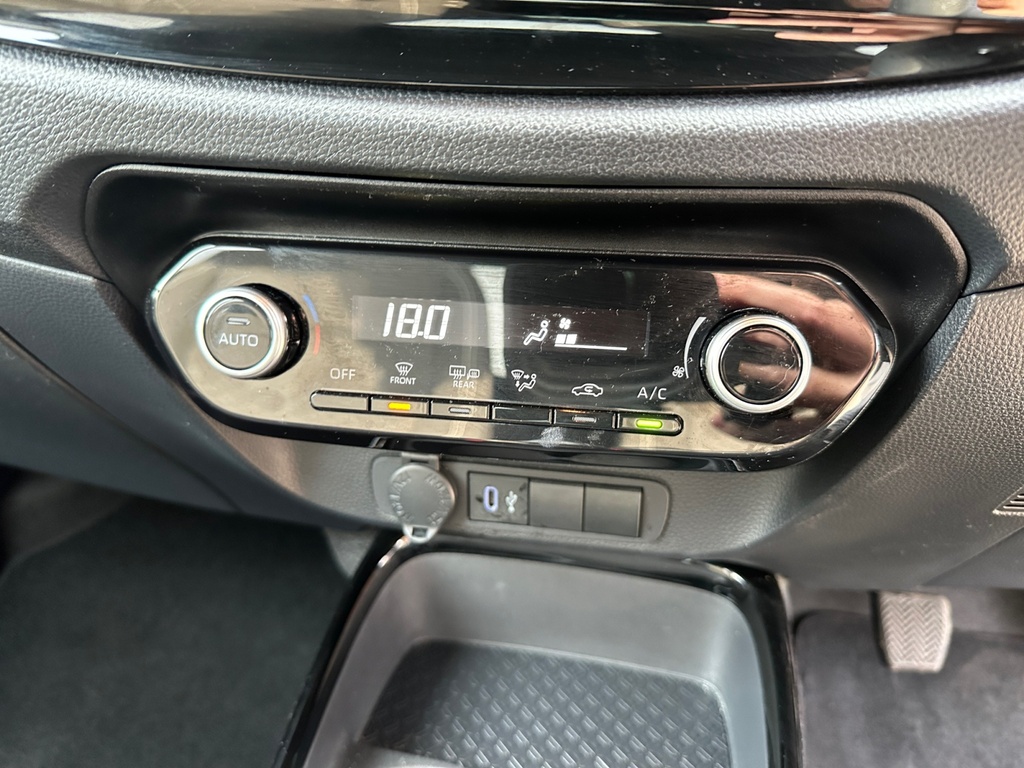 Toyota Aygo X 1.0 Vvt-i Edge WP74ARZ White #6