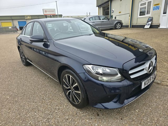 Mercedes-Benz C Class C220d Se Saloon KO19SZW Blue #2