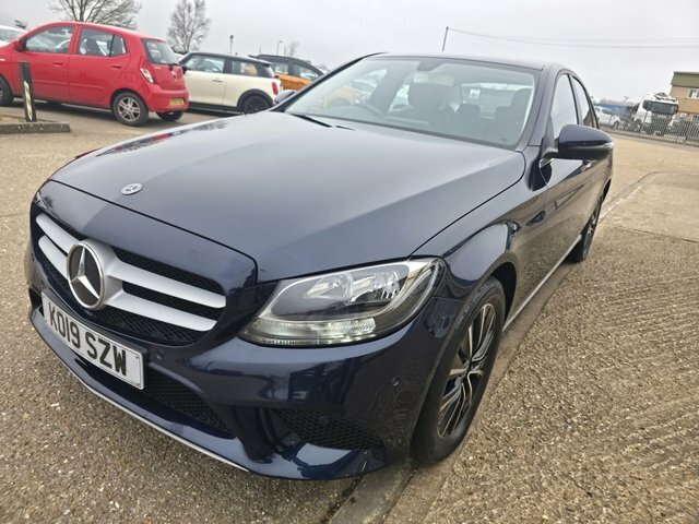 Mercedes-Benz C Class C220d Se Saloon KO19SZW Blue #4