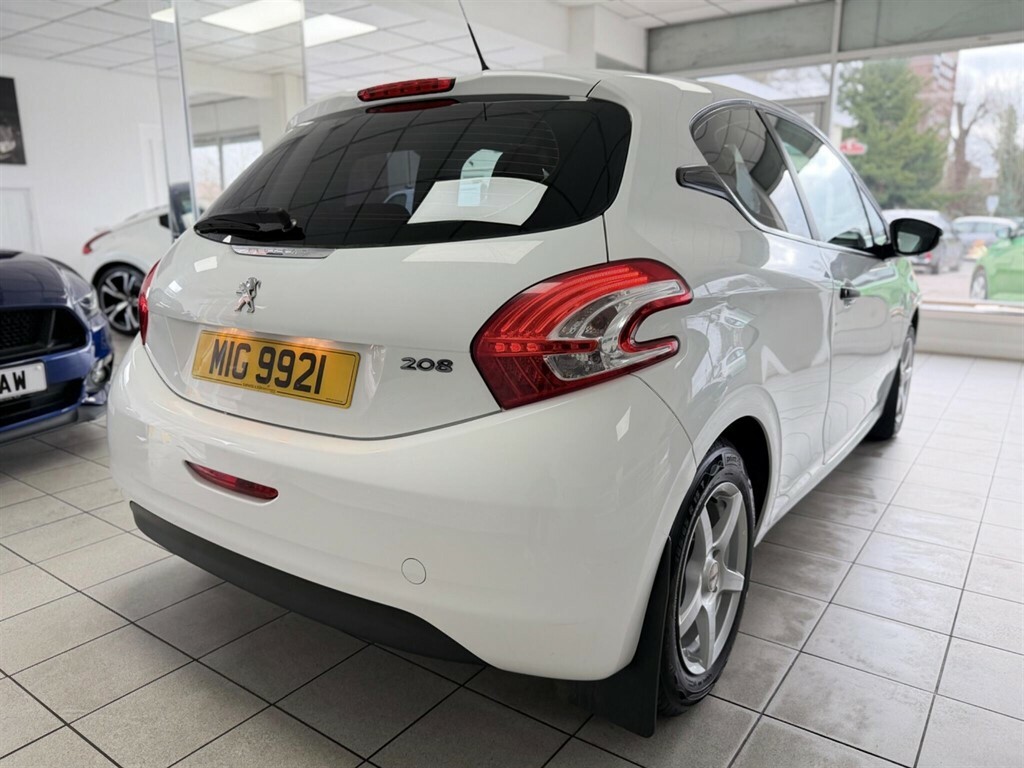 Peugeot 208 1.0 Vti Puretech Access Euro 5 White #3