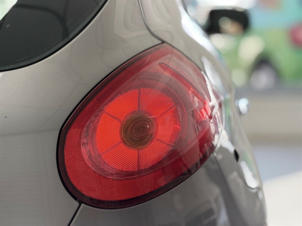 Fiat Bravo Active White #37