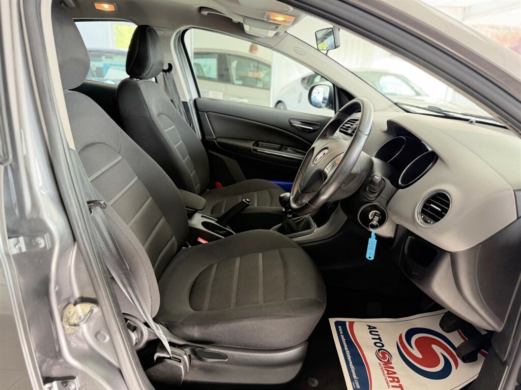 Fiat Bravo Active White #19