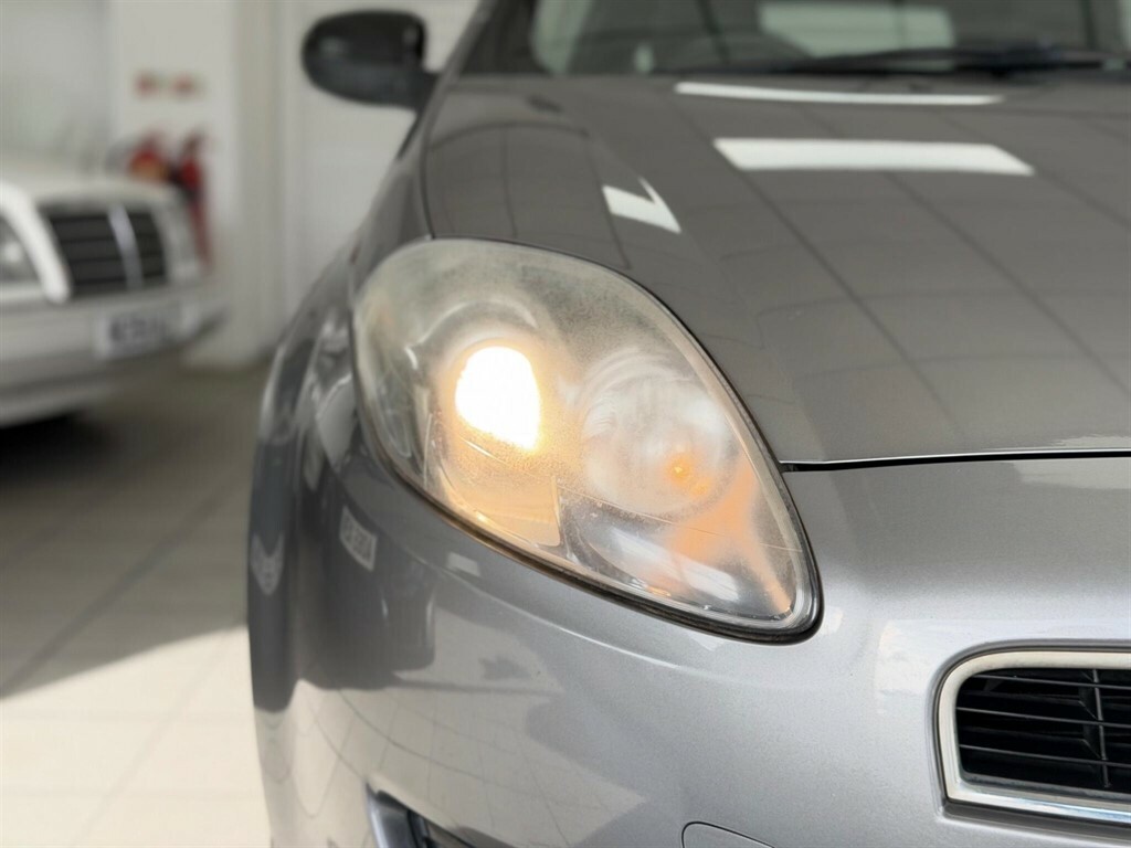 Fiat Bravo Active White #38