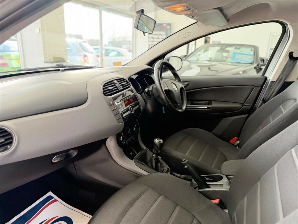 Fiat Bravo Active White #41
