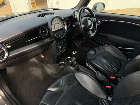 Mini Convertible Cooper Soho.. Convertible.. #5