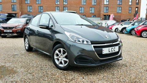 Peugeot 208 Puretech Active.. 6 