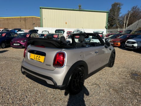 Mini Convertible Cooper ..Full #6