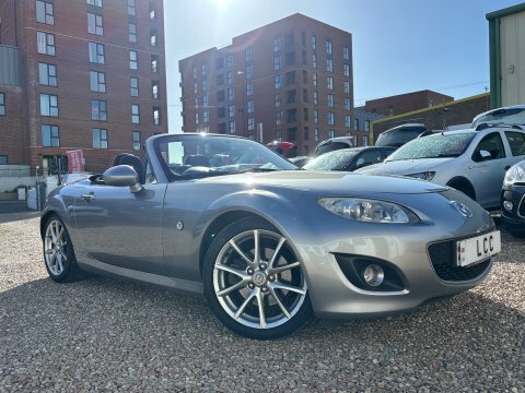 Mazda MX-5 Convertible.. 10