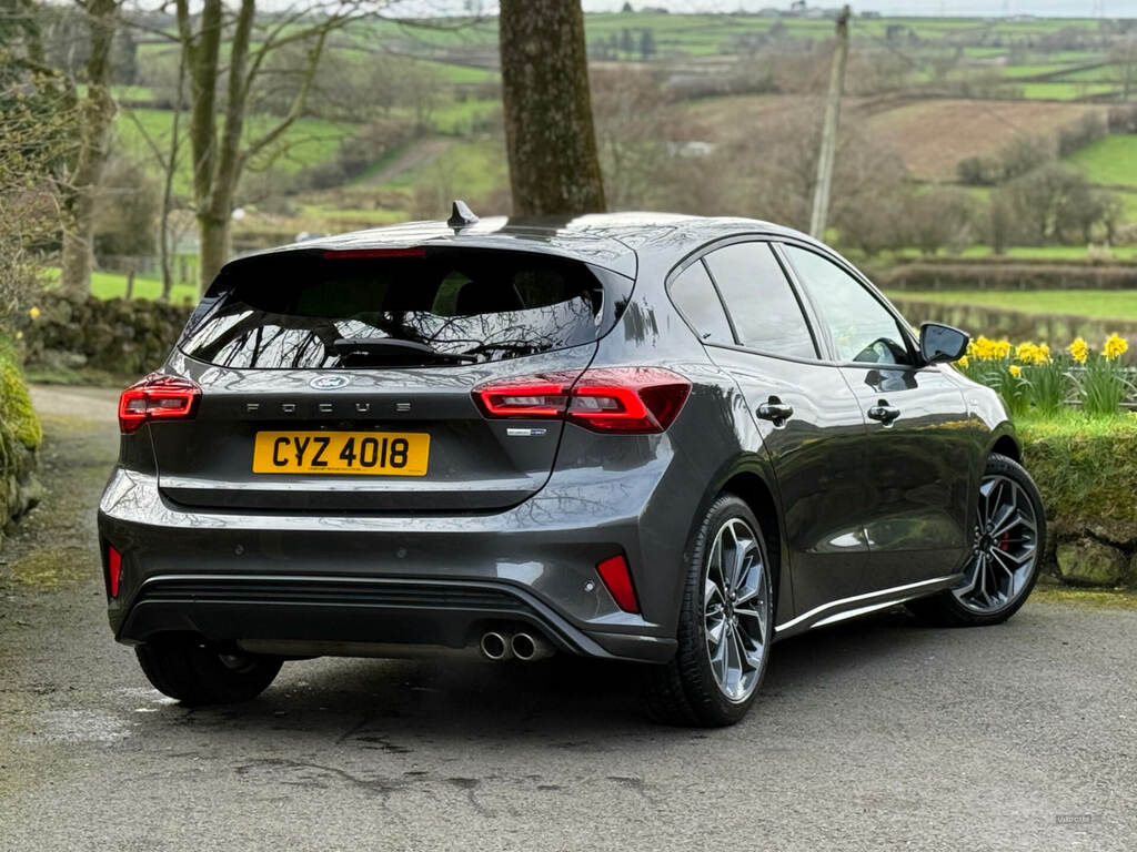 Ford Focus 1.0 Ecoboost Hybrid Mhev 155 St-line X Edition CYZ4018 Grey #2