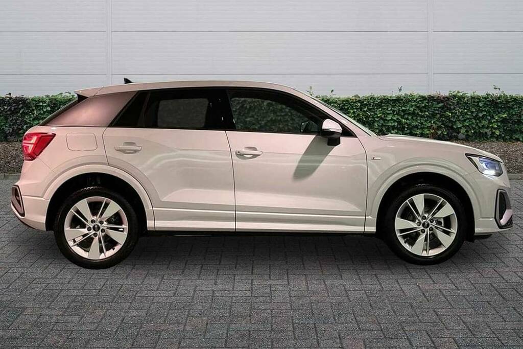 Audi Q2 35 Tfsi S Line BP75OFT White #3