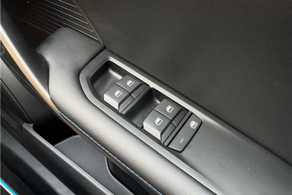 MG MG4 150Kw Trophy Ev Long Range 64Kwh Grey #5