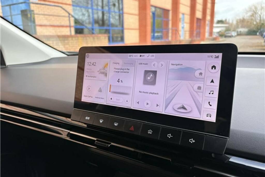 MG MG4 150Kw Trophy Ev Long Range 64Kwh Grey #2