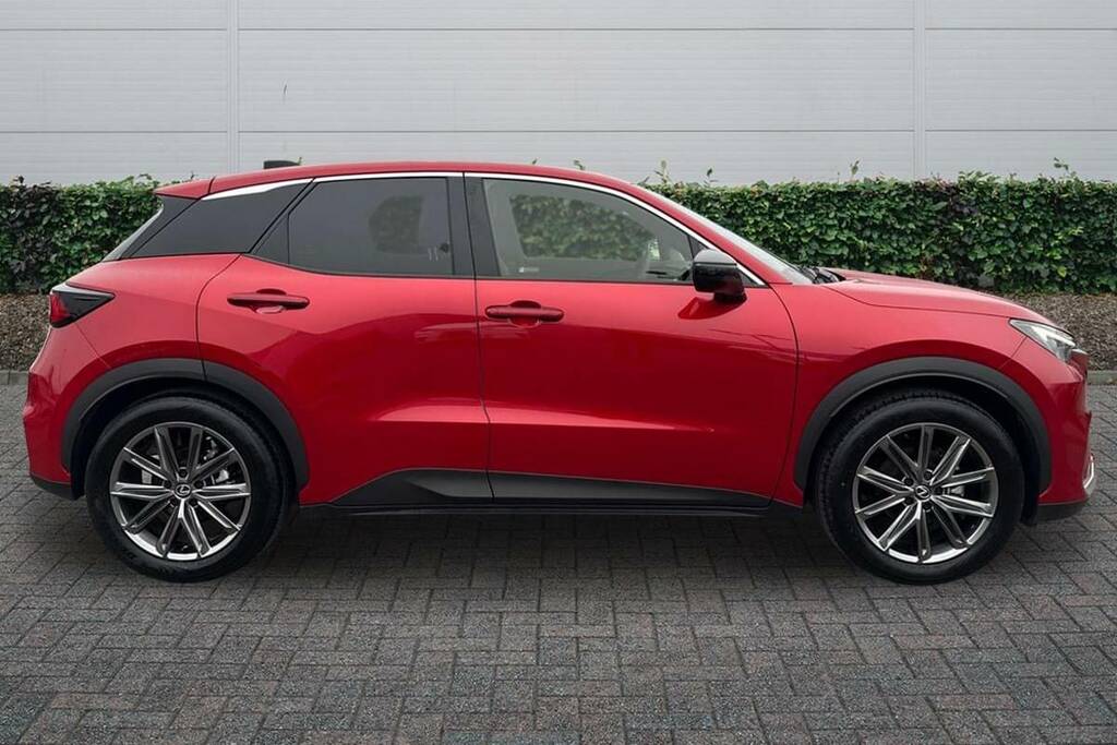 Lexus LBX 1.5 Premium Plus E-cvt WR25OPN Red #3