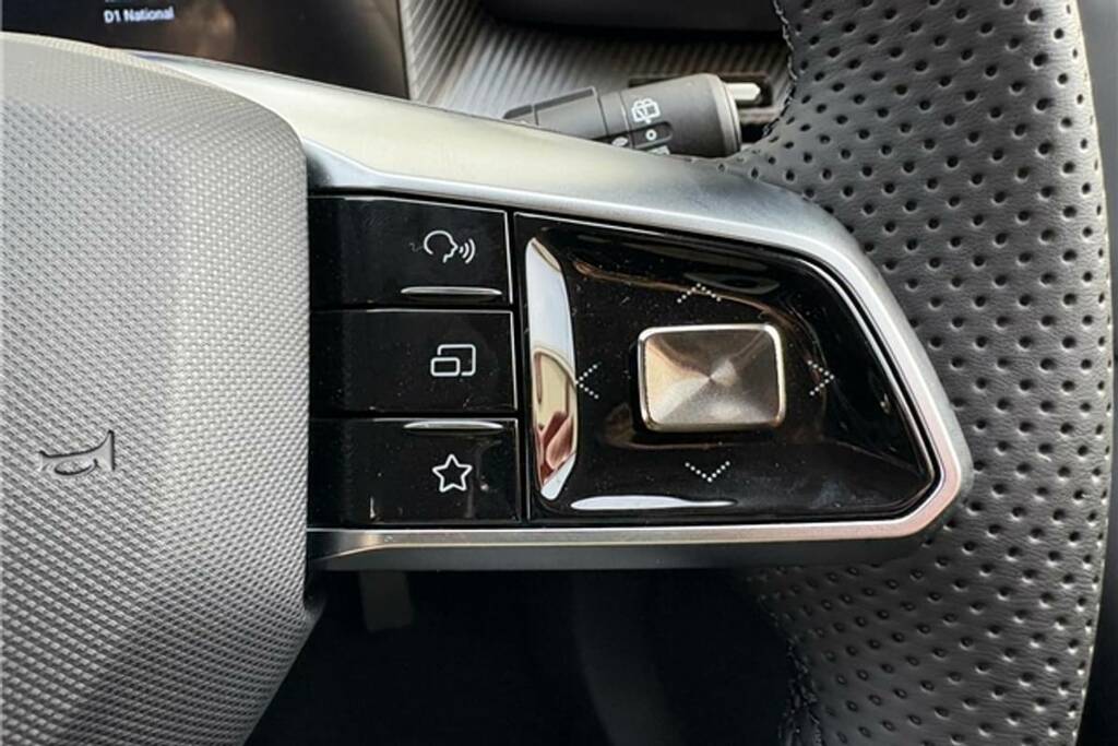 MG MG4 170Kw Premium Long Range 64Kwh KR75ZZJ Green #3