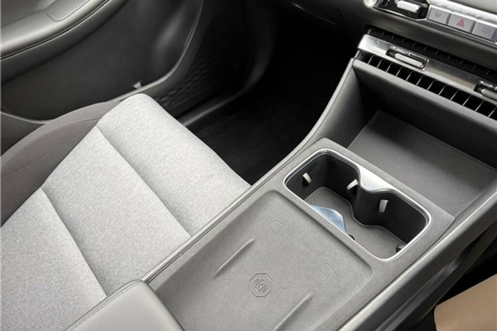 MG MG4 118Kw Premium Long Range 54Kwh Green