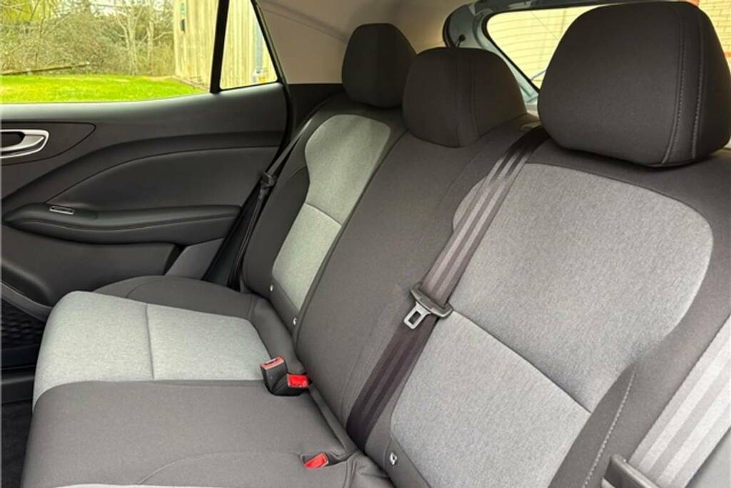 MG MG4 118Kw Premium Long Range 54Kwh KM75VLU Green #5