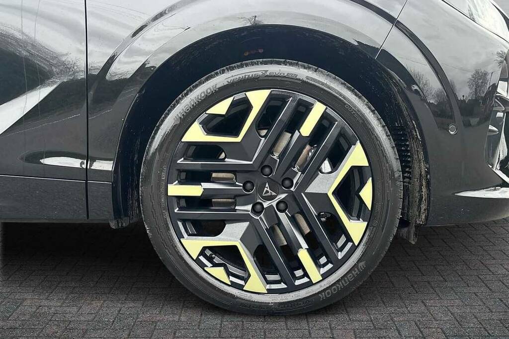 Cupra Terramar 1.5 Ehybrid 204 Tribe Edition Dsg VX26UWW Black #5