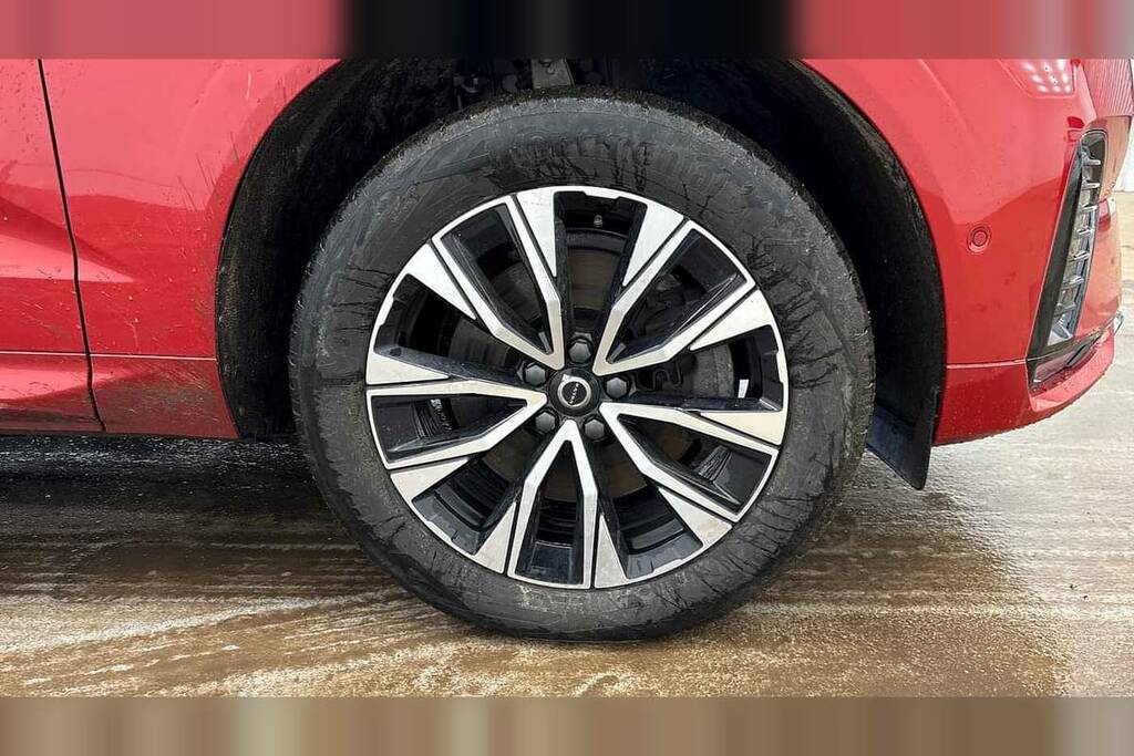 Volvo XC60 2.0 B5p Plus Dark Awd Geartronic CF23OJH Red #4
