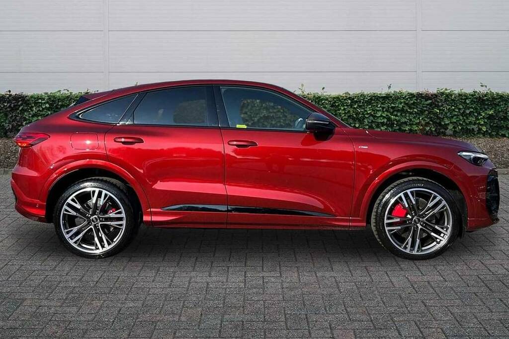 Audi Q5 2.0 Tdi Quattro Edition 1 S Tronic BV26EFR Red #4