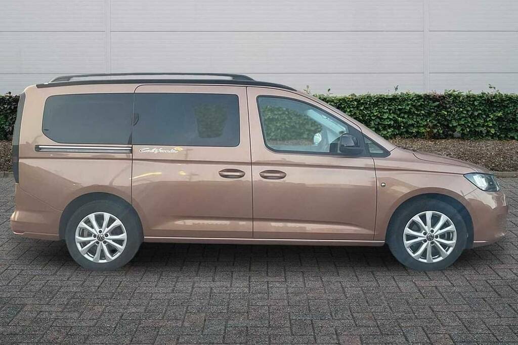 Volkswagen Caddy California Maxi 2.0 Tdi California Maxi Camper Dsg Brown #4