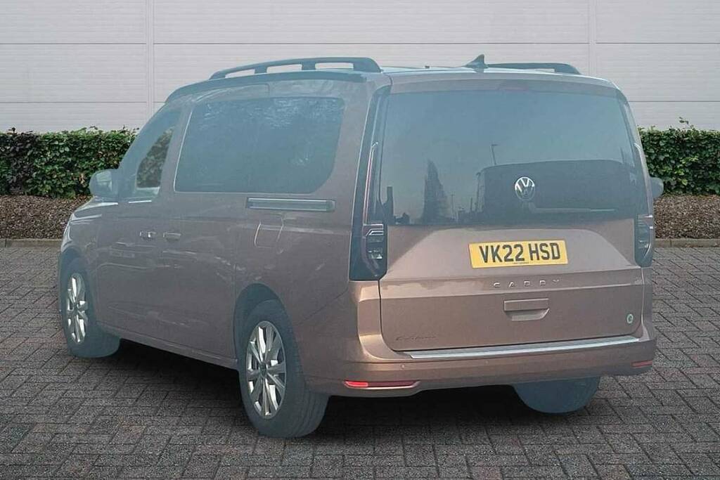 Volkswagen Caddy California Maxi 2.0 Tdi California Maxi Camper Dsg Brown #3